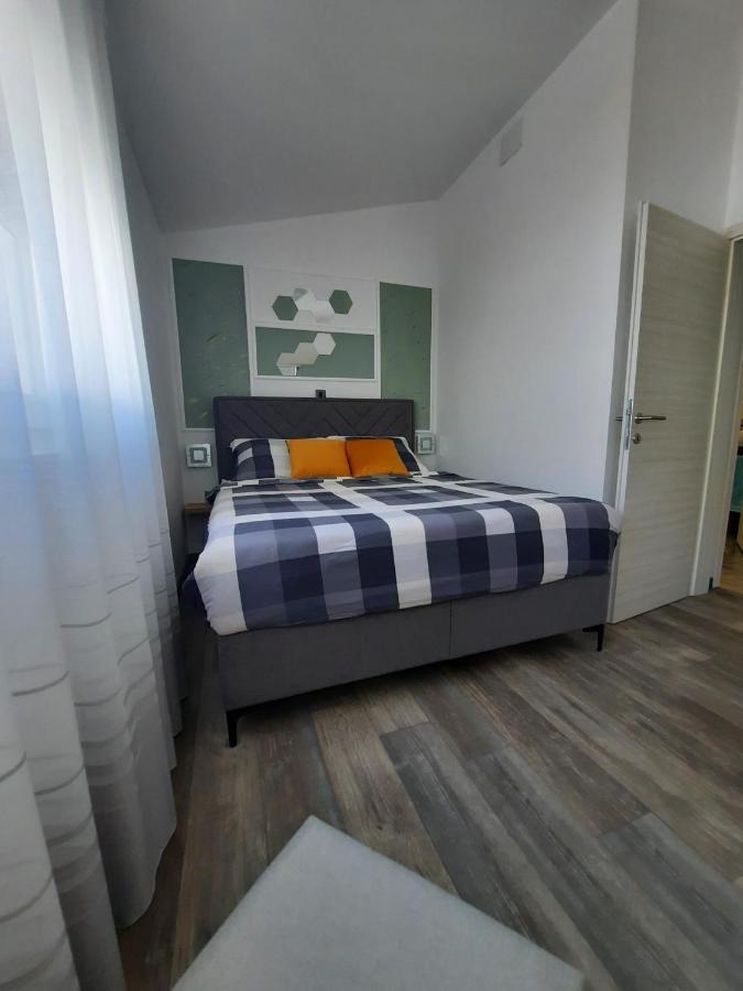 Apartman Bamboo Nin Exterior photo